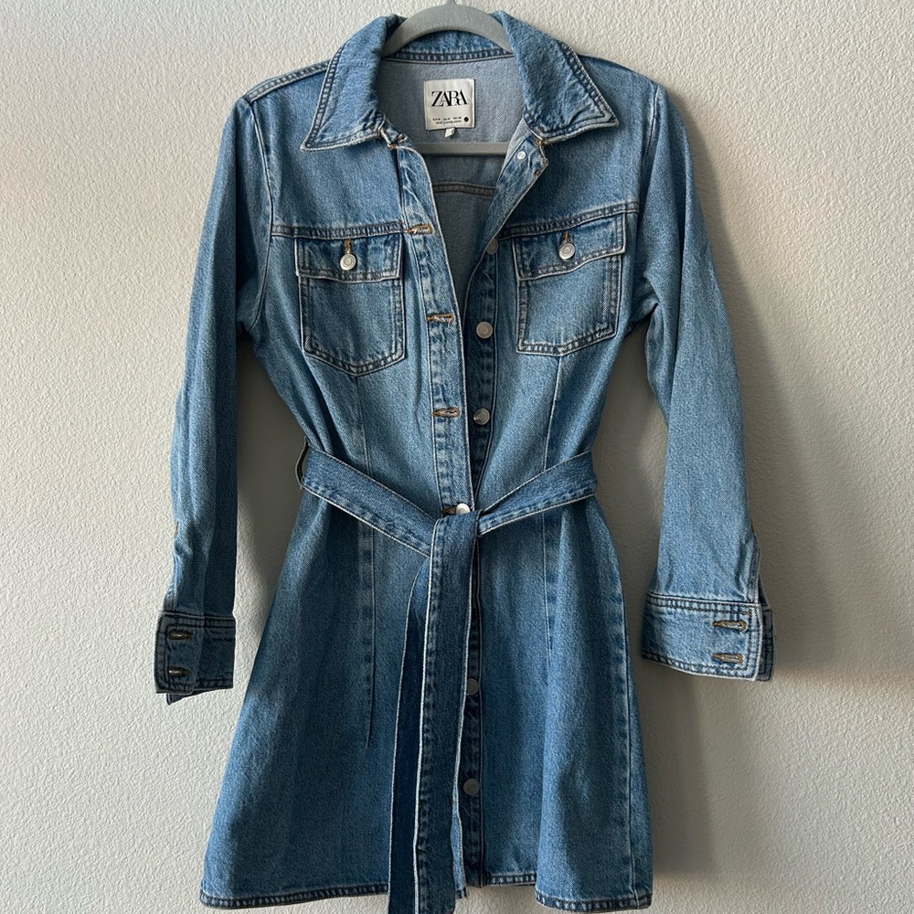 Denim Zara dress with belt
